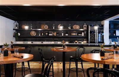 555 North bar area